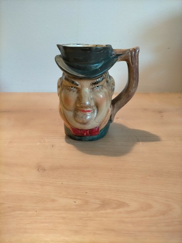 Ancien pichet barbotine - ancien,
