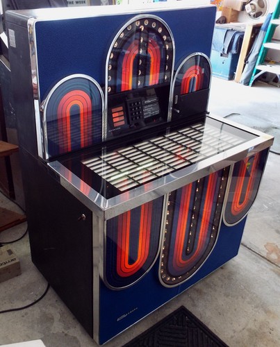 Reconditioned 1977 seeburg - reconditioned,