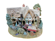 Lilliput Lane Crowning Glory L2835 The British Collection Abandonné Vintage 2004