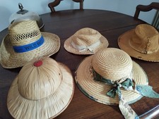 Ancien chapeau de paille X 5 - Paille et Cuir - Formes différentes 