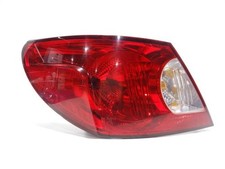 Feu arriere principal gauche