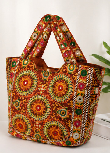Sac fourre tout boho brodé - fourre-tout,