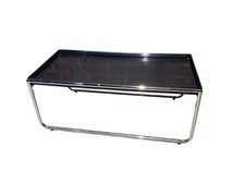 Table basse dans le goût de Piero Lissoni