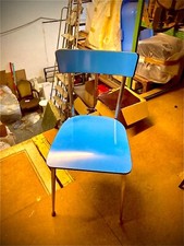 Lot de 2 chaises formica bleu