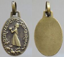 Très jolie Médaille