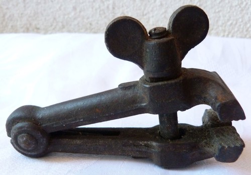 Outil ancien etau - outil, :