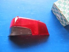 Feu arrière gauche Axo sans porte-lampe pour Peugeot 106 tous types 09/91- 03/96