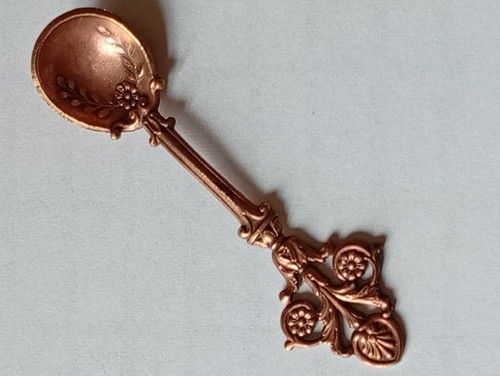 Ancienne petite cuillère - petite,