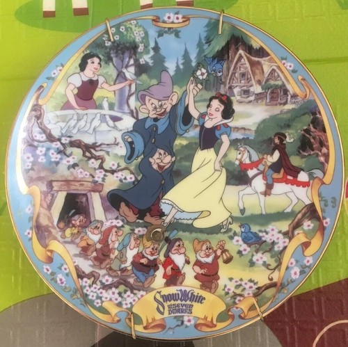 Disney musical memories snow - disney's,