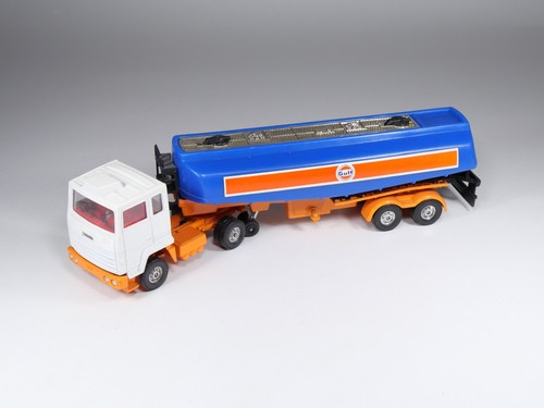 Corgi 1160 gulf petrol - corgi,