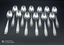 12 petites Cuilléres