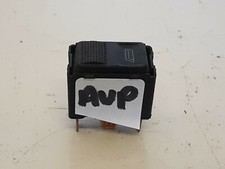 Bouton lève vitre avant