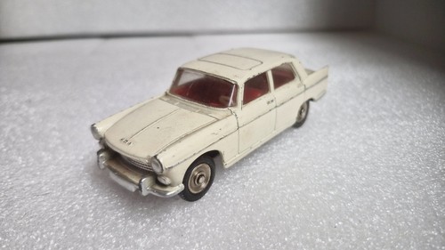 Dinky toys 553 peugeot 404 - dinky,