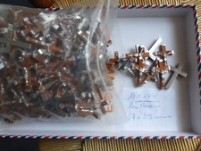 destockage : Gros lot de 180 anciennes croix pendentif en metal et bois
