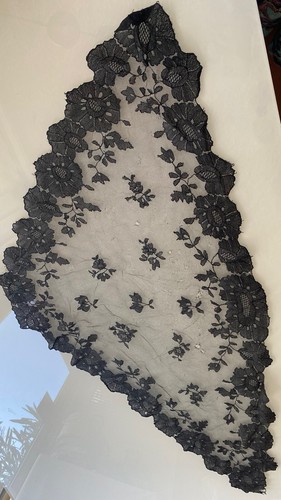 Châle mantille dentelle - mantille,