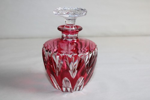 Flacon cristal taillé - en,