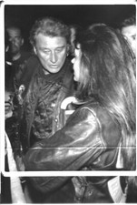 Johnny Hallyday / Adeline Blondieau  "  Photo Les Harley du cœur  "