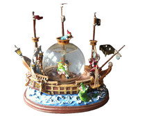 Snow Globe  musical Disney Peter Pan "You can fly"