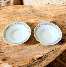 Limoges Raynaud. Paire de porte bougies porcelaine fleurs modèle Houang-Pou