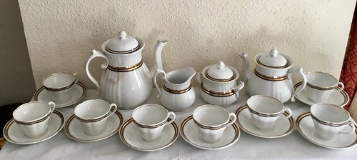 Service the à - à, café