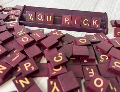 Scrabble deluxe red maroon - red,