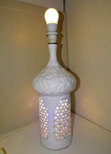 Ancien pied lampe terre - de,