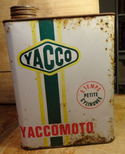 Ancien bidon métal yacco - ancien,