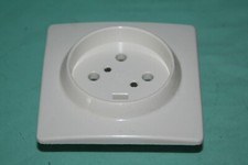  Prise de courant encastré 20A 3P+T Legrand 55445