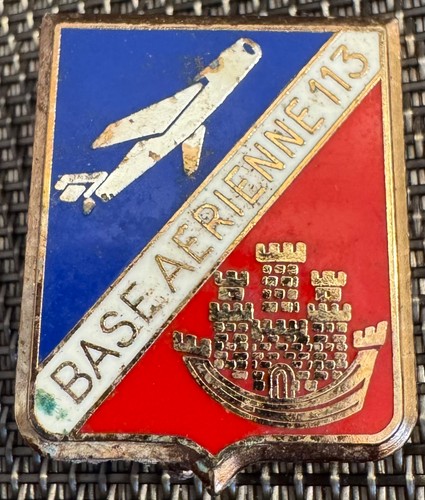 Base aérienne 113 petit - base,