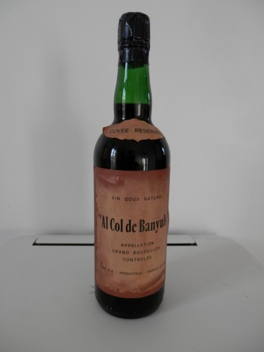 Ancien vin col - ancien,