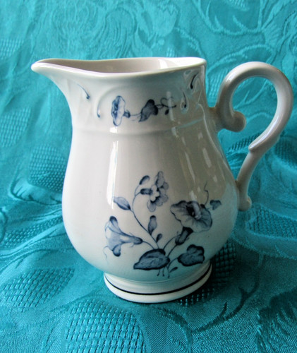 Pot lait crémier en - a,
