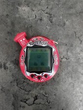 Tamagotchi Bandai V5 Connection Familitchi Red & Black – Édition Exclusive EU ❤️