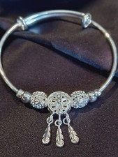 Bracelet jonc argenté avec