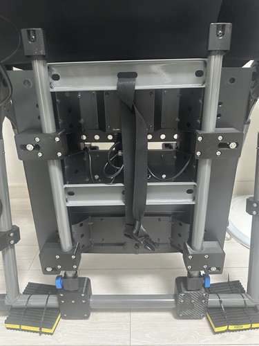 Support pédale playseat - de,