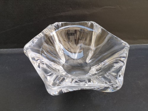 Grand cendrier cristal signé