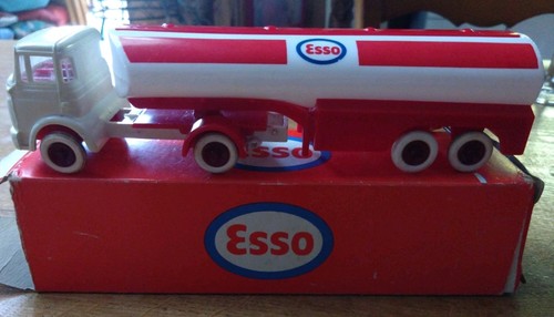 Camion publicitaire esso dans - camion, esso,