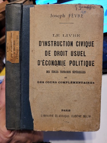 Livre instruction - livre, d'instruction