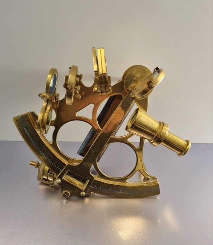 Sextant ancien sestral - ancien, « sestral