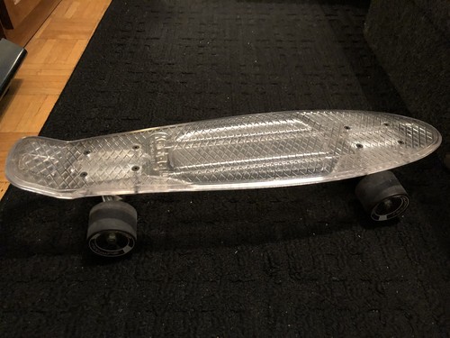 Skateboard plastique
