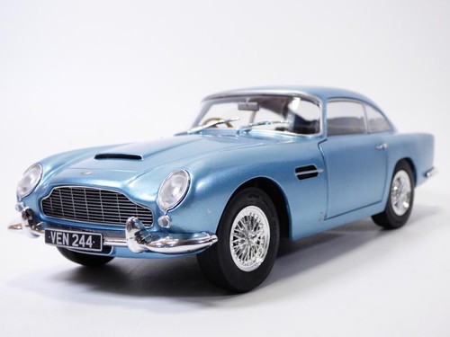 Aston martin db5 bleu light - bleu,