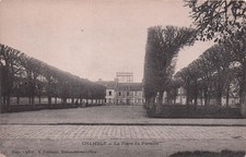60* CHAMBLY  la place du