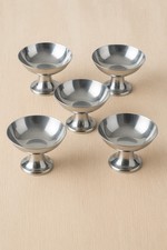 Cinq Coupes à Glace