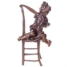Sculpture en bronze fille sur chaise avec chat "Franz Iffland"