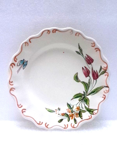 Petite assiette festonnée - , en