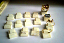 15 Présentoirs à bagues pour