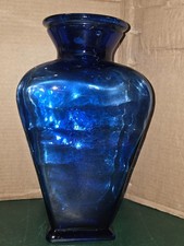 Grand vase en verre bleu glass