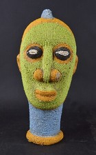 Tête africaine en terre cuite