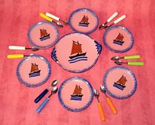 DINETTE service a gâteaux en faïence bretonne.