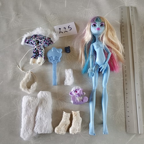 Monster high mattel - monster, abbey