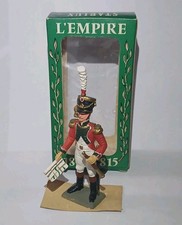 1/32 STARLUX PLASTIQUE PREMIER EMPIRE Garde De Paris Officier 2" régiment  BOITE